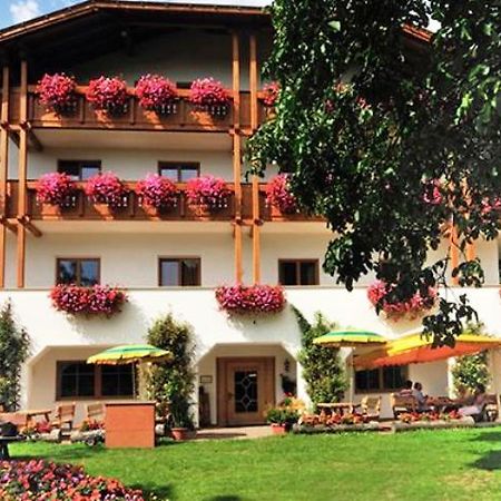 Hotel Mair Am Bach Brixen Zimmer foto