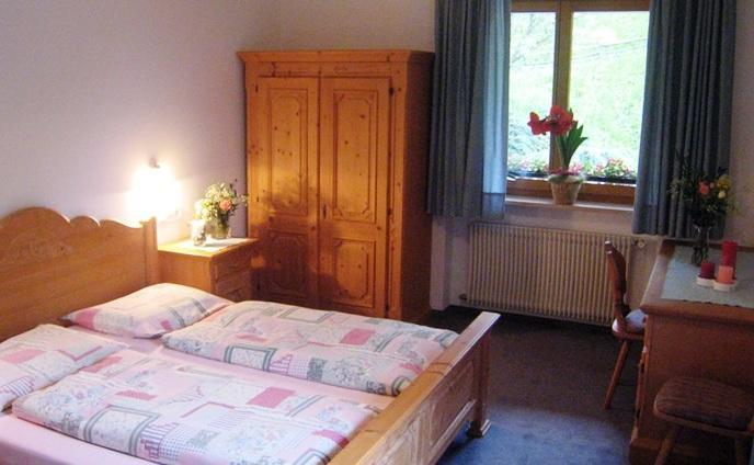 Hotel Mair Am Bach Brixen Zimmer foto